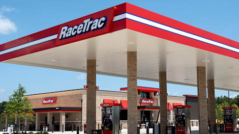 Racetrac shifts financial management into high gear