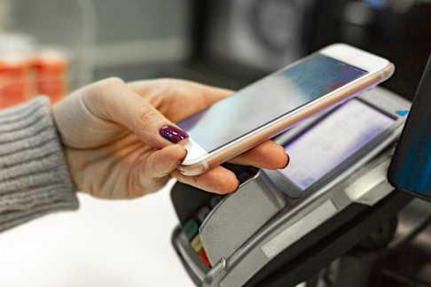 Expectations in a Contactless Omnichannel Retail World