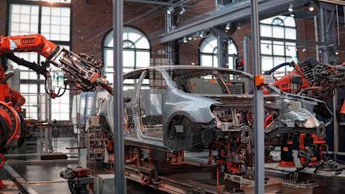How manufacturers ensure closed-loop quality and compliance [LRN3987]
