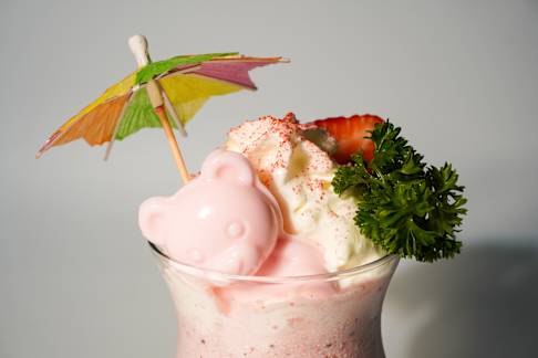 หมีน้อยขี้อายสตรอว์เบอร์รี่หวานเย็น